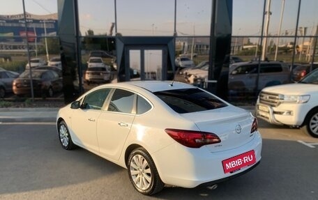 Opel Astra J, 2013 год, 890 000 рублей, 3 фотография