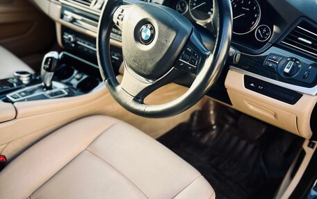 BMW 5 серия, 2013 год, 2 100 000 рублей, 17 фотография