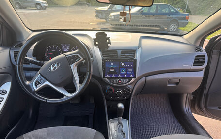 Hyundai Solaris II рестайлинг, 2013 год, 700 000 рублей, 7 фотография