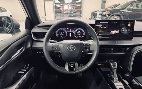 Toyota Camry, 2024 год, 4 350 000 рублей, 6 фотография