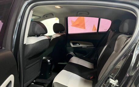 Chevrolet Cruze II, 2014 год, 820 000 рублей, 25 фотография