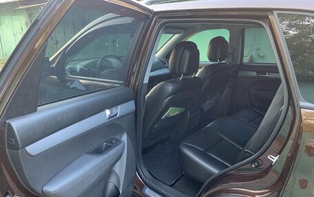 KIA Sorento II рестайлинг, 2013 год, 1 800 000 рублей, 14 фотография