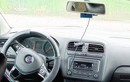 Volkswagen Polo VI (EU Market), 2018 год, 925 000 рублей, 3 фотография