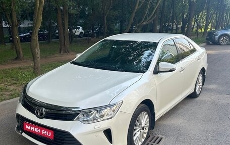 Toyota Camry, 2015 год, 1 750 000 рублей, 1 фотография