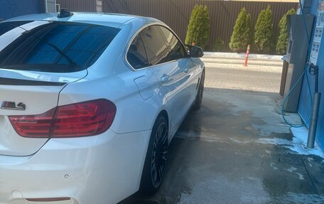 BMW 4 серия, 2015 год, 2 400 000 рублей, 10 фотография