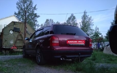 Audi A4, 1999 год, 470 000 рублей, 13 фотография
