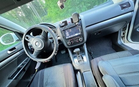 Volkswagen Jetta VI, 2010 год, 740 000 рублей, 5 фотография