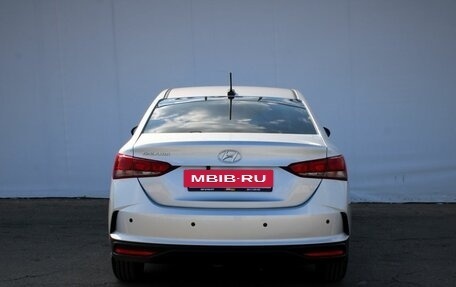 Hyundai Solaris II рестайлинг, 2021 год, 1 475 000 рублей, 6 фотография