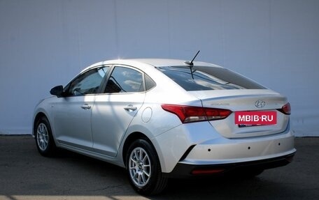 Hyundai Solaris II рестайлинг, 2021 год, 1 475 000 рублей, 5 фотография
