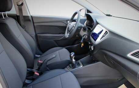 Hyundai Solaris II рестайлинг, 2021 год, 1 475 000 рублей, 12 фотография