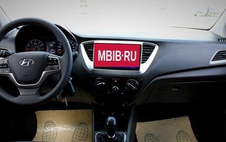 Hyundai Solaris II рестайлинг, 2021 год, 1 475 000 рублей, 14 фотография