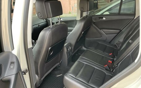 Volkswagen Tiguan I, 2011 год, 915 000 рублей, 8 фотография
