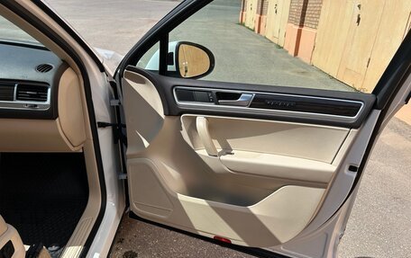 Volkswagen Touareg III, 2014 год, 2 950 000 рублей, 12 фотография