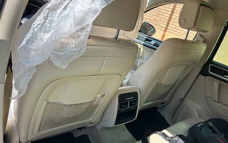 Volkswagen Touareg III, 2014 год, 2 950 000 рублей, 15 фотография