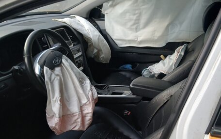 Hyundai Sonata VIII, 2019 год, 820 000 рублей, 5 фотография