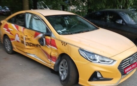 Hyundai Sonata VIII, 2019 год, 820 000 рублей, 2 фотография