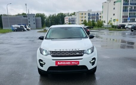Land Rover Discovery Sport I рестайлинг, 2017 год, 1 799 999 рублей, 3 фотография