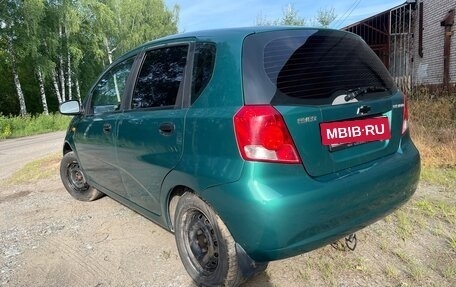 Chevrolet Aveo III, 2004 год, 255 000 рублей, 2 фотография