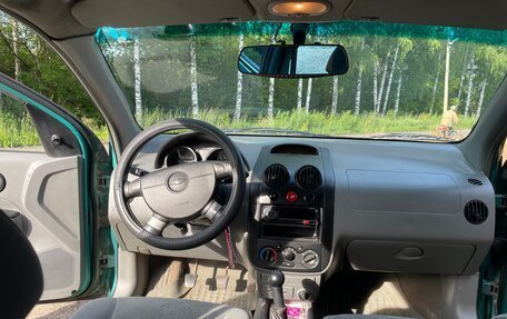 Chevrolet Aveo III, 2004 год, 255 000 рублей, 11 фотография