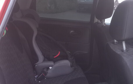 Nissan Note II рестайлинг, 2006 год, 450 000 рублей, 11 фотография