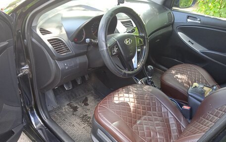 Hyundai Solaris II рестайлинг, 2015 год, 620 000 рублей, 8 фотография