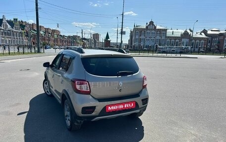 Renault Sandero II рестайлинг, 2019 год, 1 200 000 рублей, 4 фотография