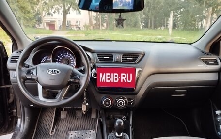 KIA Rio III рестайлинг, 2011 год, 800 000 рублей, 5 фотография