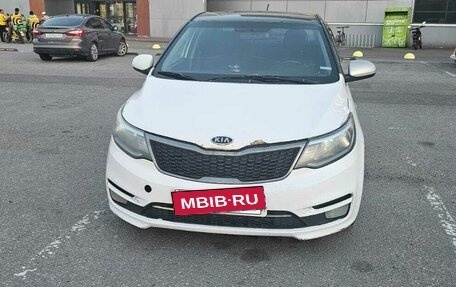 KIA Rio III рестайлинг, 2015 год, 530 000 рублей, 3 фотография