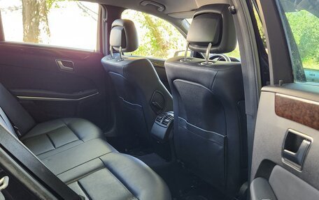 Mercedes-Benz E-Класс, 2011 год, 1 559 000 рублей, 13 фотография