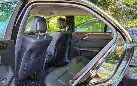 Mercedes-Benz E-Класс, 2011 год, 1 559 000 рублей, 14 фотография