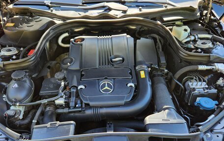 Mercedes-Benz E-Класс, 2011 год, 1 559 000 рублей, 19 фотография