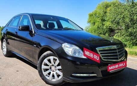 Mercedes-Benz E-Класс, 2011 год, 1 559 000 рублей, 3 фотография