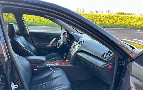 Toyota Camry, 2009 год, 1 150 000 рублей, 35 фотография