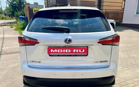 Lexus NX I, 2014 год, 2 300 000 рублей, 6 фотография