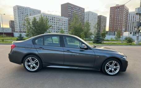 BMW 3 серия, 2017 год, 2 890 000 рублей, 2 фотография