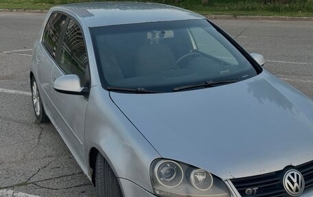 Volkswagen Golf V, 2006 год, 630 000 рублей, 2 фотография