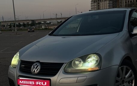 Volkswagen Golf V, 2006 год, 630 000 рублей, 9 фотография