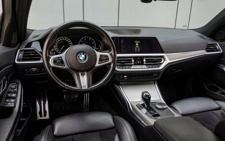 BMW 3 серия, 2019 год, 3 660 000 рублей, 6 фотография