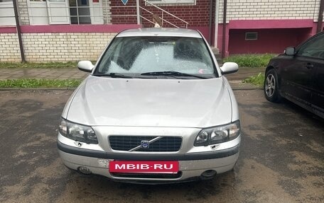 Volvo S60 III, 2002 год, 2 фотография