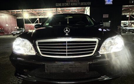 Mercedes-Benz S-Класс, 2005 год, 2 000 000 рублей, 4 фотография