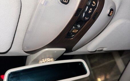 Mercedes-Benz S-Класс, 2005 год, 2 000 000 рублей, 28 фотография