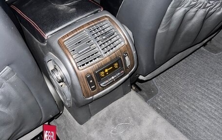 Mercedes-Benz S-Класс, 2005 год, 2 000 000 рублей, 29 фотография