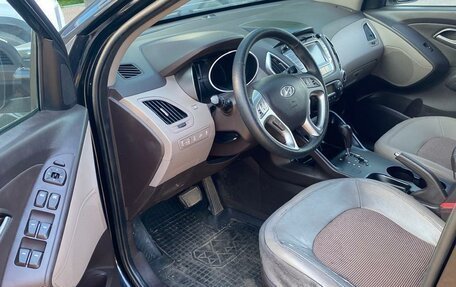 Hyundai ix35 I рестайлинг, 2012 год, 830 000 рублей, 17 фотография