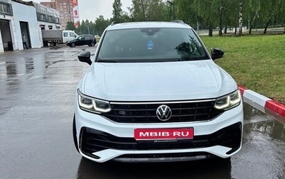 Volkswagen Tiguan II, 2021 год, 4 000 000 рублей, 1 фотография