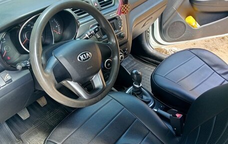 KIA Rio III рестайлинг, 2013 год, 748 000 рублей, 8 фотография