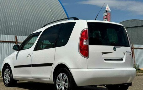 Skoda Roomster, 2011 год, 880 000 рублей, 15 фотография