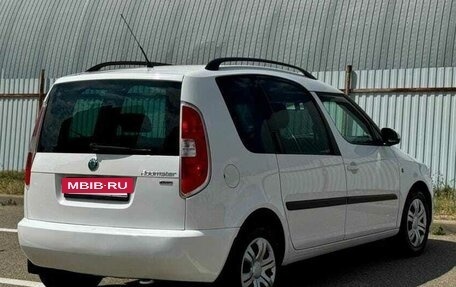 Skoda Roomster, 2011 год, 880 000 рублей, 23 фотография