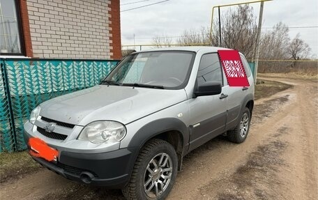 Chevrolet Niva I рестайлинг, 2015 год, 485 000 рублей, 5 фотография