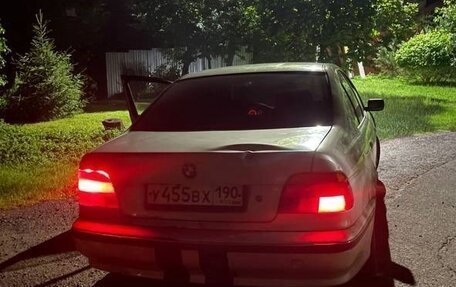 BMW 5 серия, 2000 год, 270 000 рублей, 2 фотография