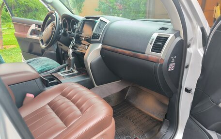 Toyota Land Cruiser 200, 2008 год, 3 100 000 рублей, 9 фотография